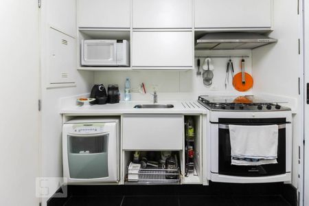 Apartamento para alugar com 120m², 2 quartos e 2 vagasCozinha