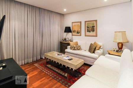 Apartamento para alugar com 120m², 2 quartos e 2 vagasQuarto Reversível