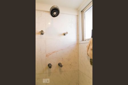 Apartamento para alugar com 120m², 2 quartos e 2 vagasBanheiro da Suíte