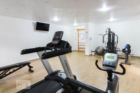 Apartamento para alugar com 120m², 2 quartos e 2 vagasÁrea comum - Academia