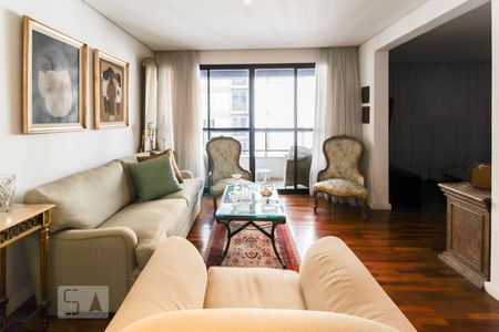 Sala de apartamento para alugar com 2 quartos, 120m² em Moema, São Paulo