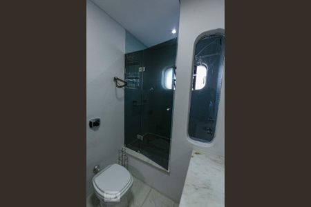 Apartamento à venda com 554m², 6 quartos e 5 vagasBanheiro da Suíte