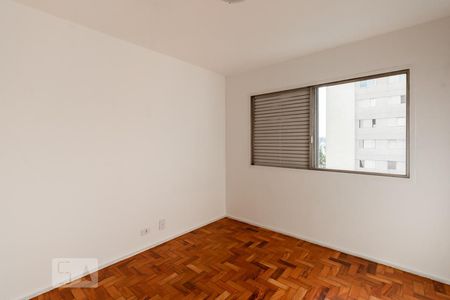 Apartamento para alugar com 110m², 3 quartos e 1 vagaQuarto 2