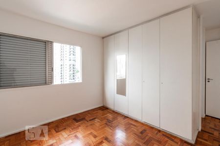 Suite de apartamento à venda com 3 quartos, 110m² em Vila Olímpia, São Paulo
