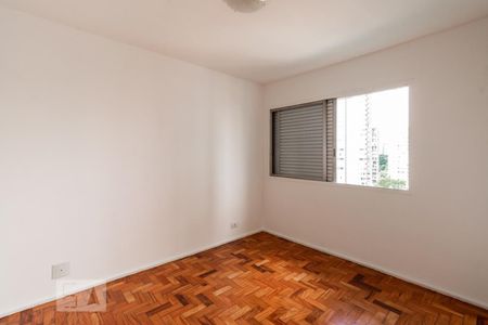 Suite de apartamento à venda com 3 quartos, 110m² em Vila Olímpia, São Paulo