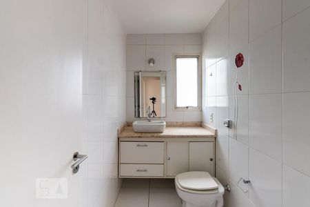 Banheiro Suite de apartamento à venda com 3 quartos, 110m² em Vila Olímpia, São Paulo