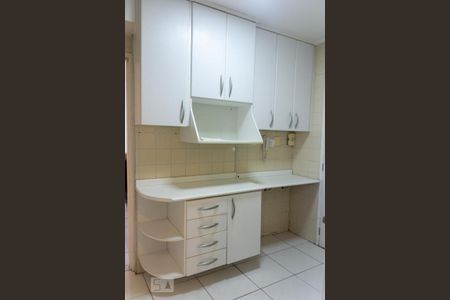 Apartamento para alugar com 70m², 3 quartos e 1 vaga Apartamento para alugar com 70m², 3 quartos e 1 vagaCozinha