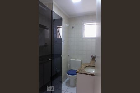Apartamento para alugar com 70m², 3 quartos e 1 vaga Apartamento para alugar com 70m², 3 quartos e 1 vagaBanheiro