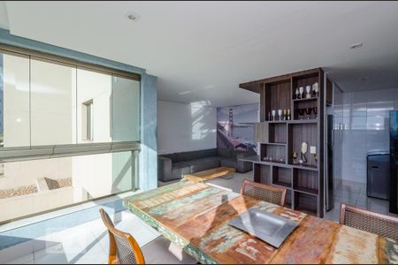Sala de apartamento para alugar com 1 quarto, 62m² em Vila da Serra, Nova Lima
