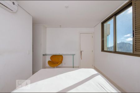 Apartamento para alugar com 62m², 1 quarto e 2 vagas Apartamento para alugar com 62m², 1 quarto e 2 vagasSuíte
