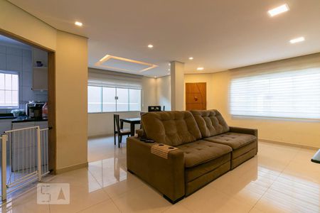 Sala de casa para alugar com 3 quartos, 170m² em Vila Santa Isabel, São Paulo