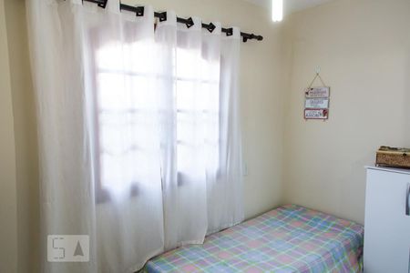 Casa à venda com 203m², 3 quartos e 2 vagasQuarto 2