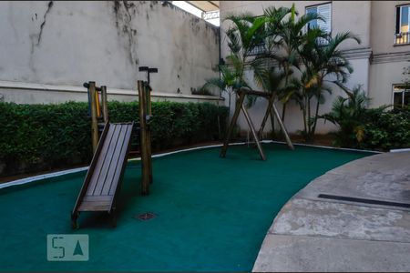 Apartamento à venda com 62m², 2 quartos e sem vagaÁrea Comum - Playground