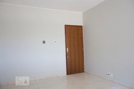 Sala de apartamento para alugar com 2 quartos, 60m² em Setor Habitacional Vicente Pires (taguatinga), Brasília