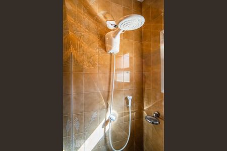 Casa à venda com 350m², 3 quartos e 6 vagasBanheiro Social