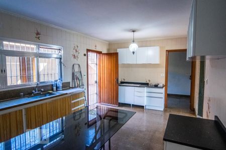 Casa à venda com 350m², 3 quartos e 6 vagasCozinha