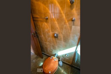 Casa à venda com 350m², 3 quartos e 6 vagasBanheiro Social