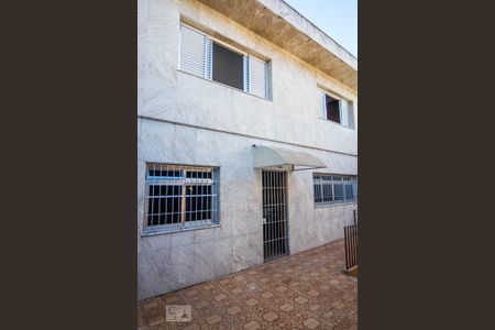 Casa à venda com 350m², 3 quartos e 6 vagasQuintal