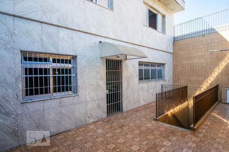 Casa à venda com 350m², 3 quartos e 6 vagasQuintal