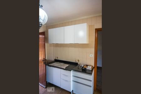 Casa à venda com 350m², 3 quartos e 6 vagasCozinha