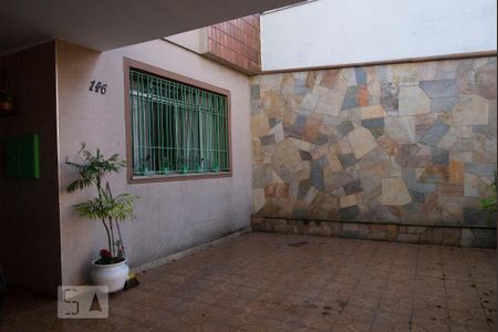 Casa à venda com 600m², 3 quartos e 3 vagasGaragem