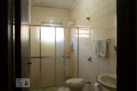 Casa à venda com 600m², 3 quartos e 3 vagasBanheiro