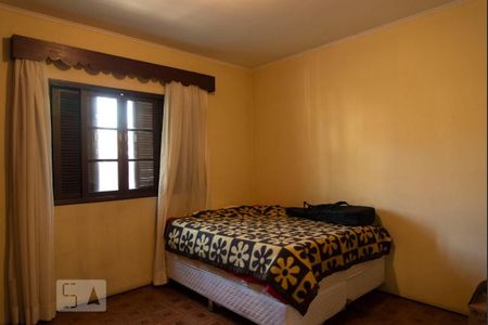 Casa à venda com 600m², 3 quartos e 3 vagas Casa à venda com 600m², 3 quartos e 3 vagasQuarto 2