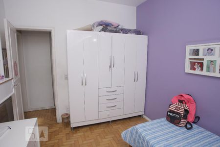 Apartamento à venda com 140m², 3 quartos e 2 vagasQuarto 2