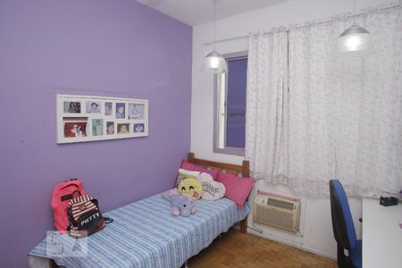 Apartamento à venda com 140m², 3 quartos e 2 vagasQuarto 2