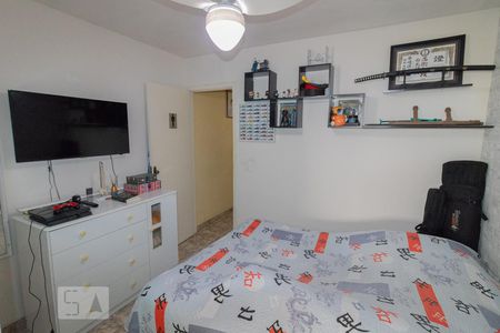 Dormitório 2 de casa à venda com 3 quartos, 100m² em Lauzane Paulista, São Paulo