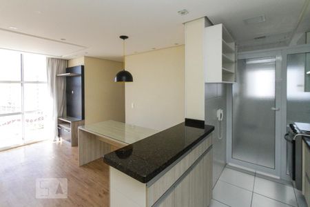 Sala de apartamento para alugar com 3 quartos, 60m² em Jardim Guairaca, São Paulo