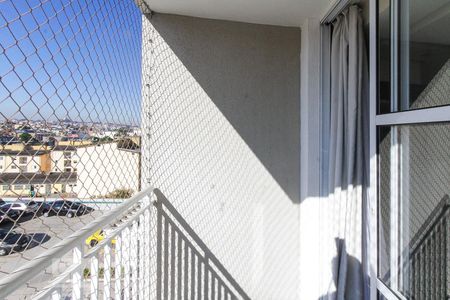 Varanda da Sala de apartamento para alugar com 3 quartos, 60m² em Jardim Guairaca, São Paulo