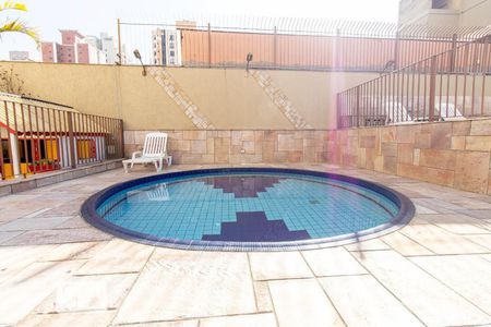 Apartamento à venda com 56m², 2 quartos e 1 vagaÁrea comum - Piscina