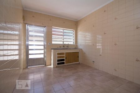 Casa para alugar com 150m², 3 quartos e 2 vagasCozinha