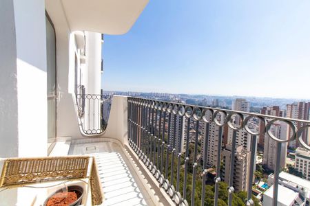 Apartamento à venda com 4 quartos, 180m² em Vila Suzana, São Paulo