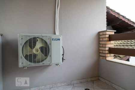 Casa à venda com 284m², 4 quartos e 4 vagasVaranda suíte