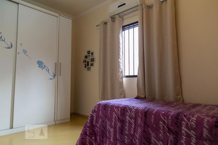 Casa à venda com 284m², 4 quartos e 4 vagasDormitório 1