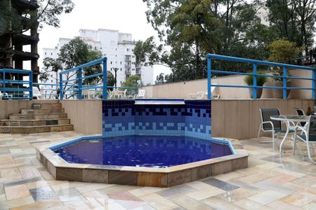Apartamento à venda com 53m², 2 quartos e 1 vagaÁrea comum - Piscina