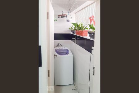 Apartamento para alugar com 69m², 1 quarto e sem vagaArea de Serviço