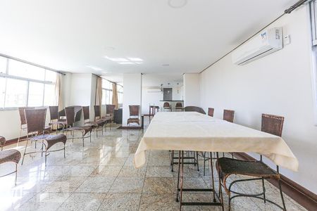 Apartamento à venda com 78m², 2 quartos e 2 vagasArea Comum Salão de Festas