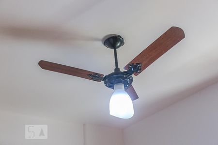 Apartamento à venda com 78m², 2 quartos e 2 vagasQuarto 1 Ventilador de Teto