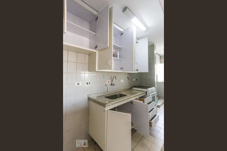 Apartamento à venda com 78m², 2 quartos e 2 vagasCozinha