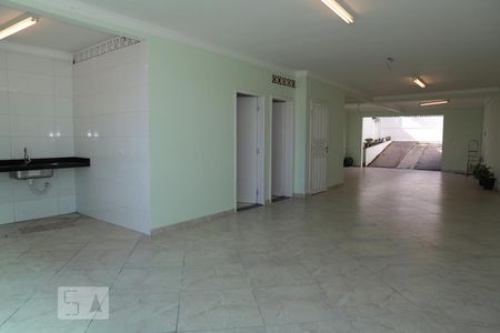 Casa à venda com 282m², 3 quartos e 6 vagasGaragem e Área de lazer