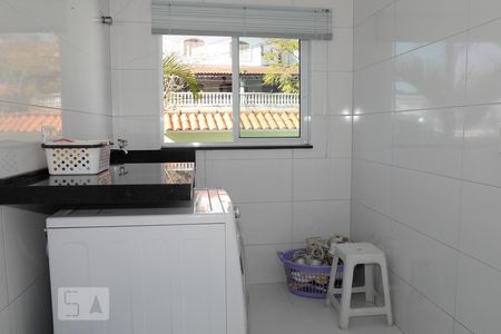 Casa à venda com 282m², 3 quartos e 6 vagasDespensa