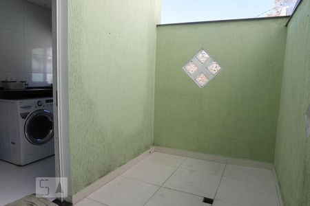 Casa à venda com 282m², 3 quartos e 6 vagasÁrea de Serviço