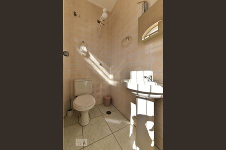 Casa à venda com 156m², 3 quartos e 1 vagaBanheiro Externo