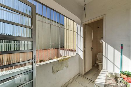 Casa à venda com 156m², 3 quartos e 1 vagaBanheiro Externo