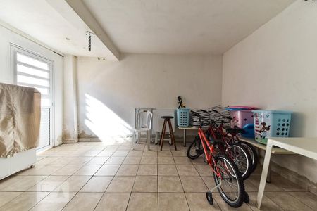 Casa à venda com 156m², 3 quartos e 1 vagaSalão de Festas