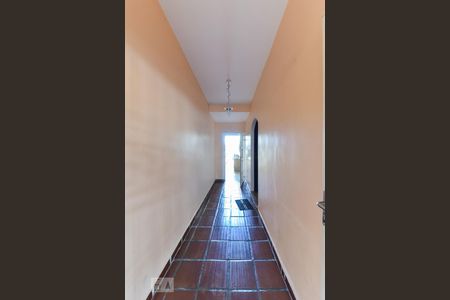 Casa à venda com 156m², 3 quartos e 1 vagaCorredor