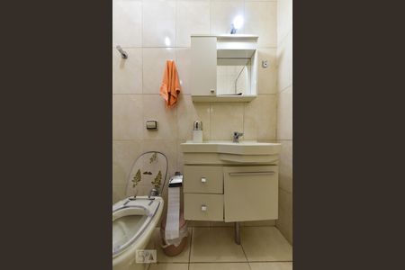 Casa à venda com 156m², 3 quartos e 1 vagaBanheiro da Suíte 1